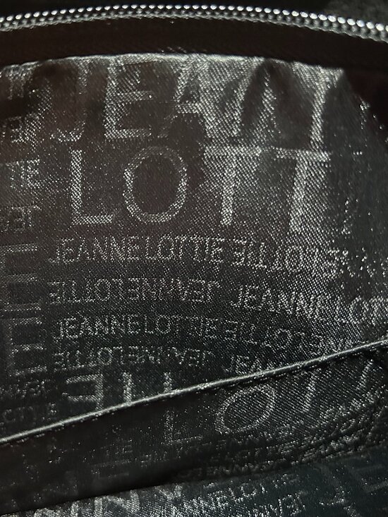 Jeanne Lottie Vintage Newspaper Print Clutch Lucite Handles Statement Bag Bold - Picture 11 of 14